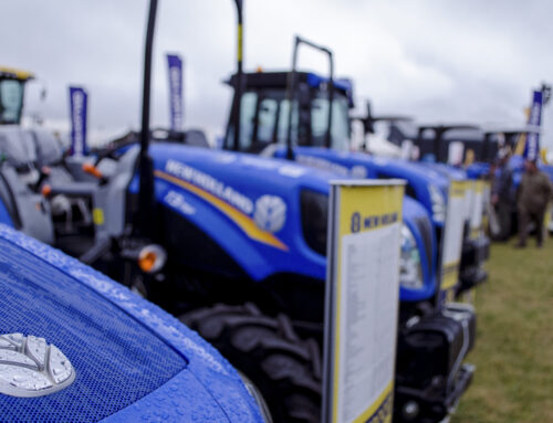 New Holland hou aan om trekkers te vervaardig wat boere soek