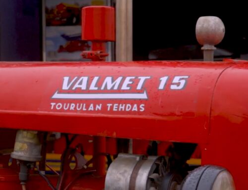 VIDEO: Valtrac vier 30 jaar: Van ’n Valmet 15 tot vandag se slim trekkers